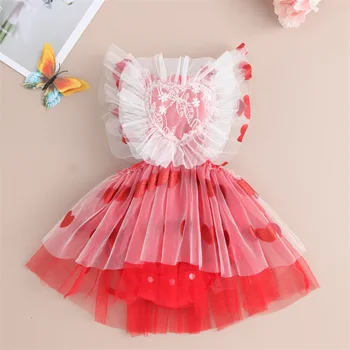 BeQeuewll/ летнее платье-ползунки для маленьких девочек, фатиновый лоскутный комбинезон с развевающимися рукавами и принтом в виде сердца для 0-24 месяцев
