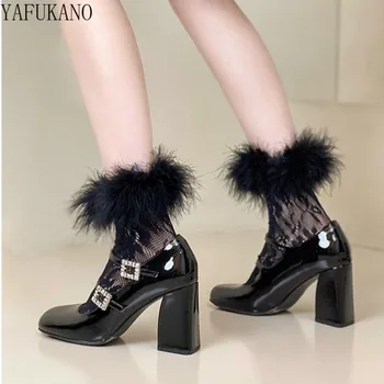 Элегантные туфли Мэри Джейн во французском стиле с украшением в виде пряжки со стразами, вечерние туфли для выпускного вечера, женские туфли-лодочки на высоком массивном каблуке из лакированной кожи