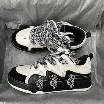 Новые летние дышащие кроссовки с граффити для пары с блокировкой черного и белого цветов, обувь для скейтборда, повседневная модная обувь для ходьбы