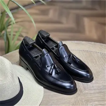Черные мужские лоферы из натуральной кожи с круглым носком на низком каблуке, классические слипоны с бахромой, Удобная деловая повседневная мужская обувь на каждый день