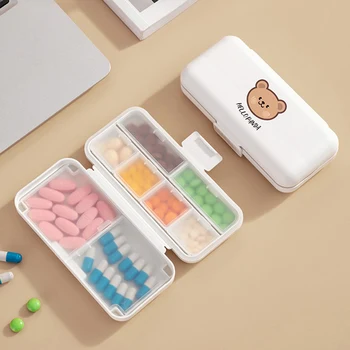 Переносная двухслойная коробочка для таблеток с маленьким медведем, отделение для хранения лекарств, упакованное отдельно, Милая модная пластиковая коробочка для таблеток